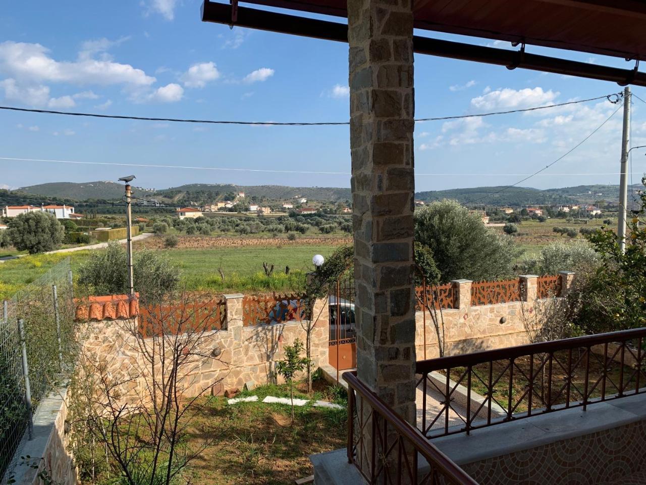 فيلا Peaceful House Near Airport Pikérmion المظهر الخارجي الصورة