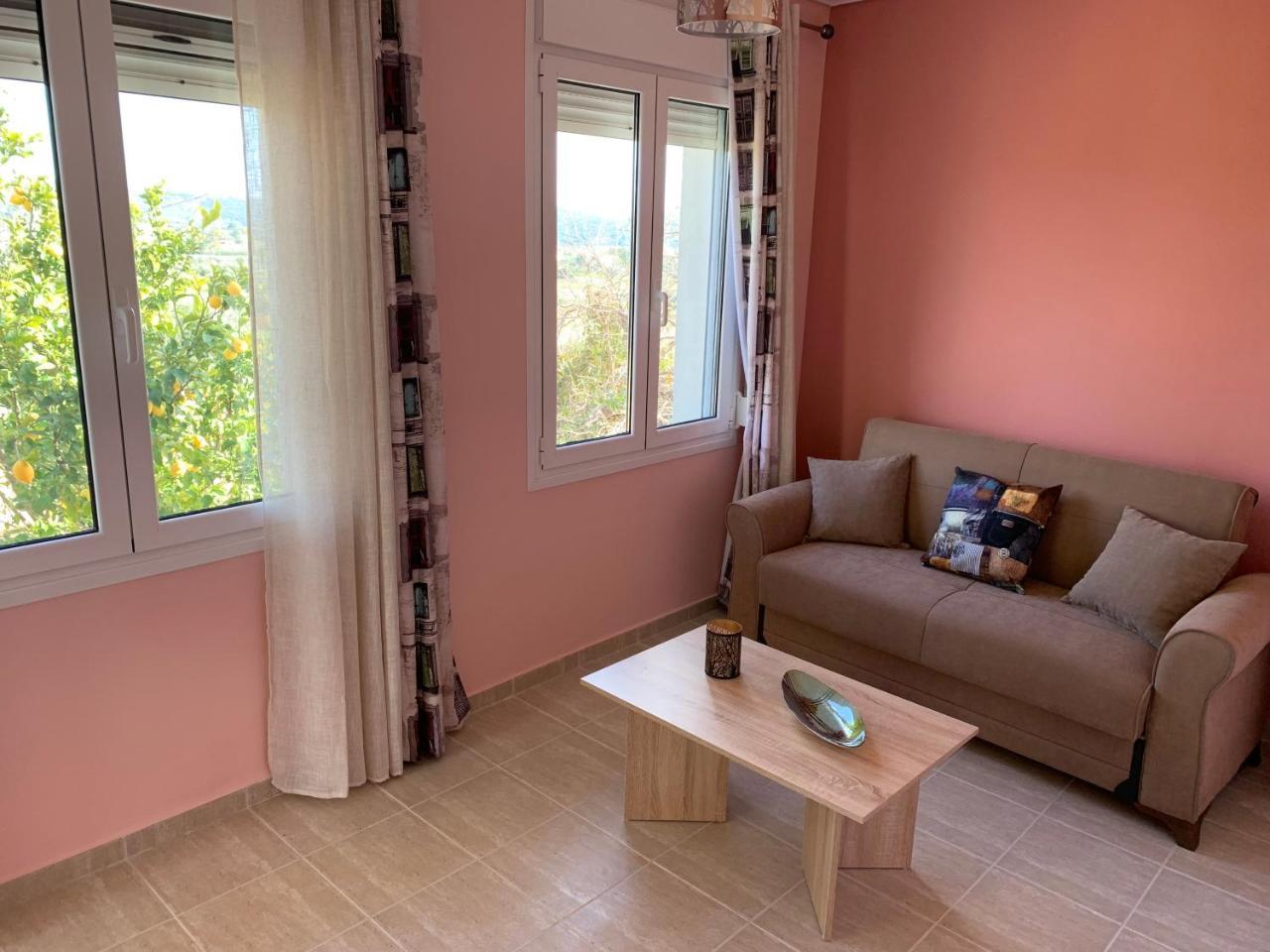 فيلا Peaceful House Near Airport Pikérmion المظهر الخارجي الصورة