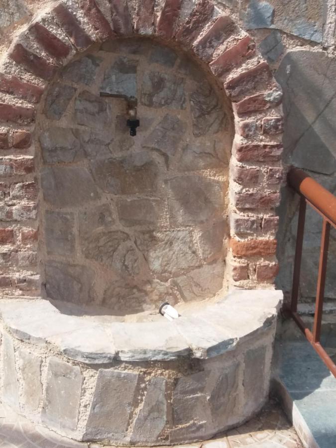 فيلا Peaceful House Near Airport Pikérmion المظهر الخارجي الصورة